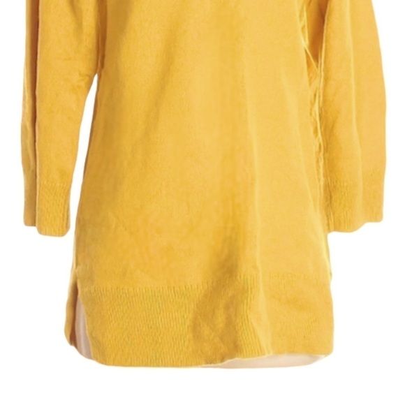 Ann Taylor Tunic V Neck Yellow Wool Sweater XS - Picture 5 of 8